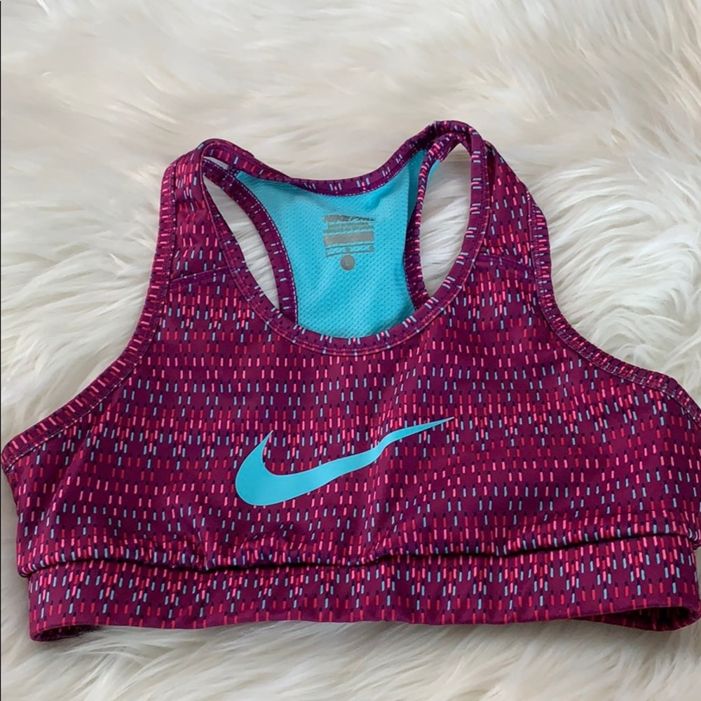 Kids Nike sports bra